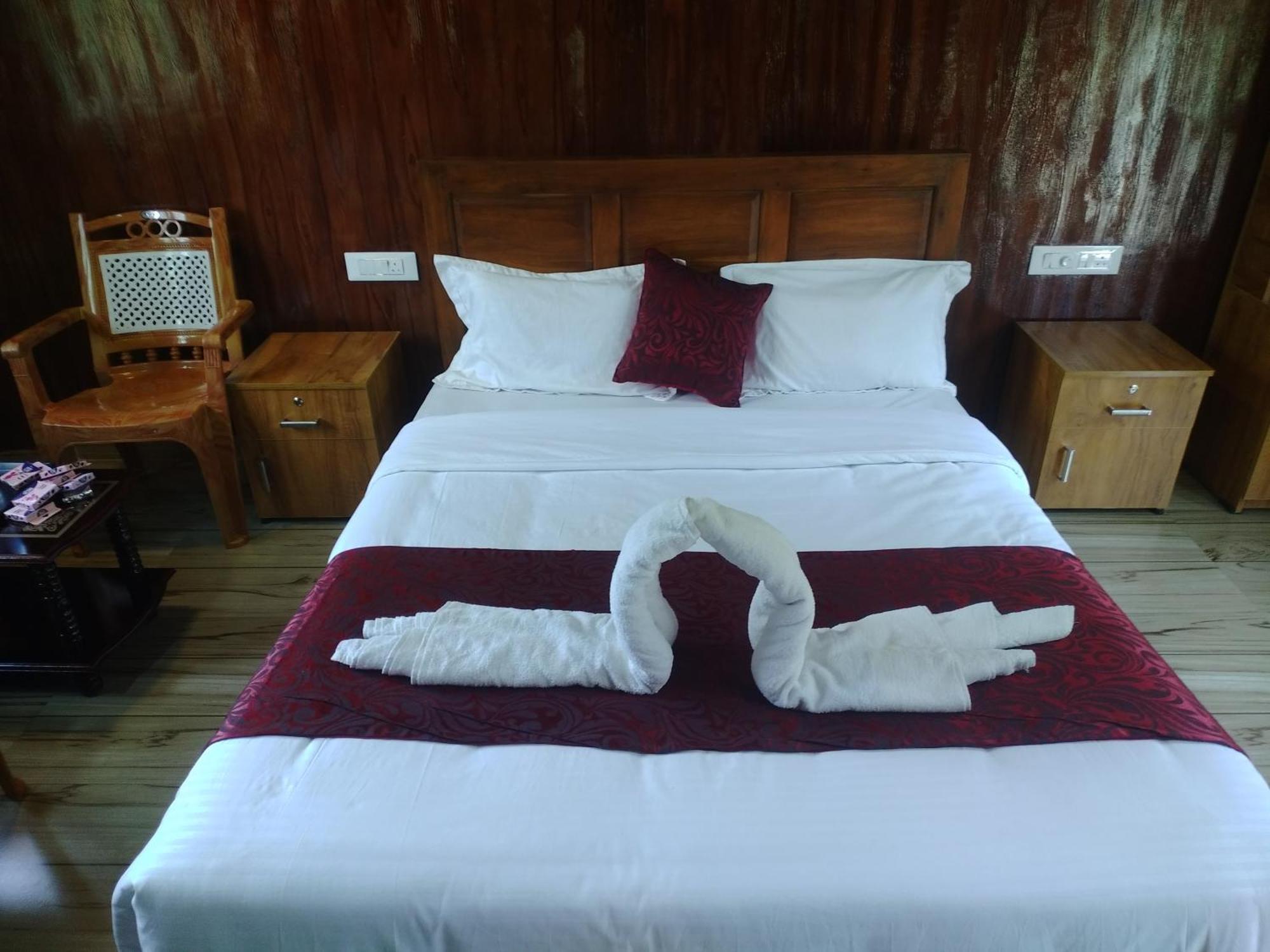 Don'S River Valley Jungle Resort Maraiyūr Kültér fotó